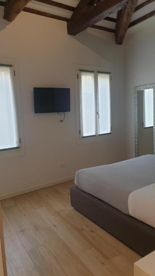 Snc1018 Modern Boutique Apartment เวนิส ภายนอก รูปภาพ